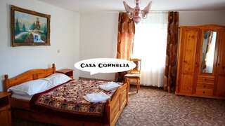 Лоджи Casa Cornelia Бран Стандартный двухместный номер с 1 кроватью и общей ванной комнатой-2